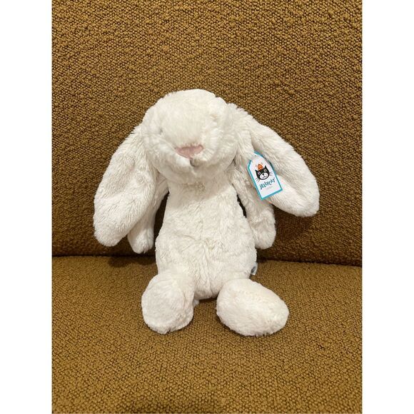 Medium bashful cream, bunny, jellycat - Picture 3 of 7